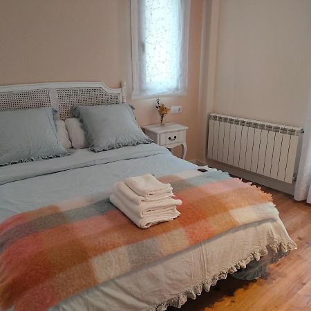 Cuzcurrita-Río Tirón Apartamentos Antonia מראה חיצוני תמונה