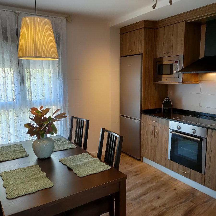 Cuzcurrita-Río Tirón Apartamentos Antonia מראה חיצוני תמונה