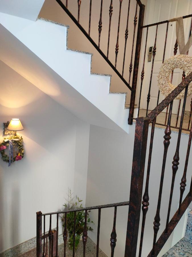 Cuzcurrita-Río Tirón Apartamentos Antonia מראה חיצוני תמונה
