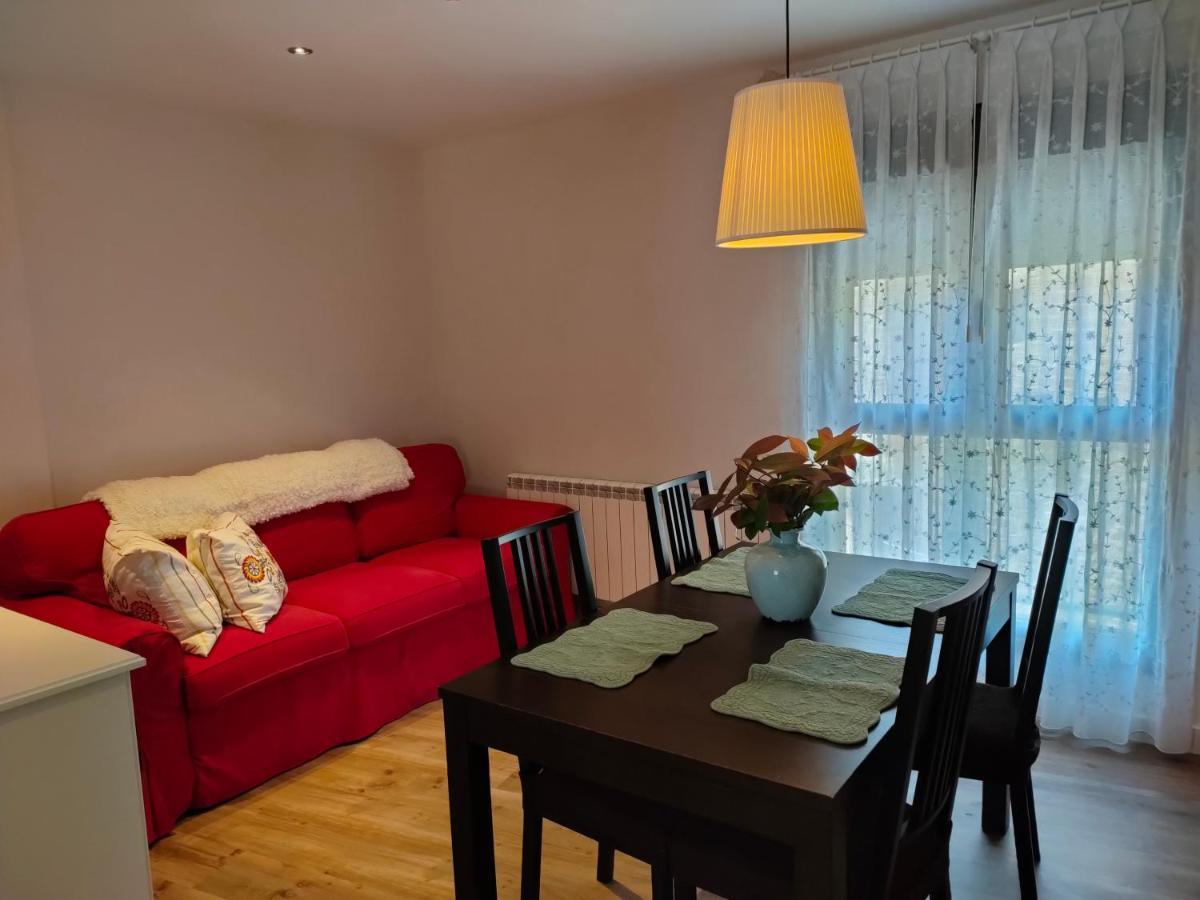 Cuzcurrita-Río Tirón Apartamentos Antonia מראה חיצוני תמונה