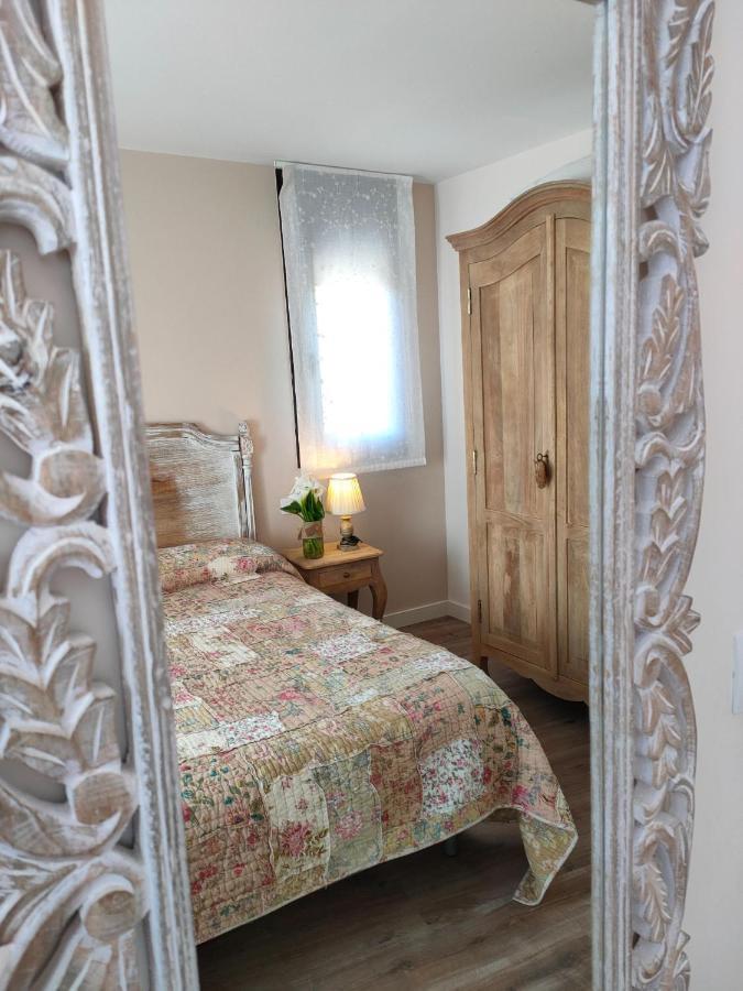 Cuzcurrita-Río Tirón Apartamentos Antonia מראה חיצוני תמונה