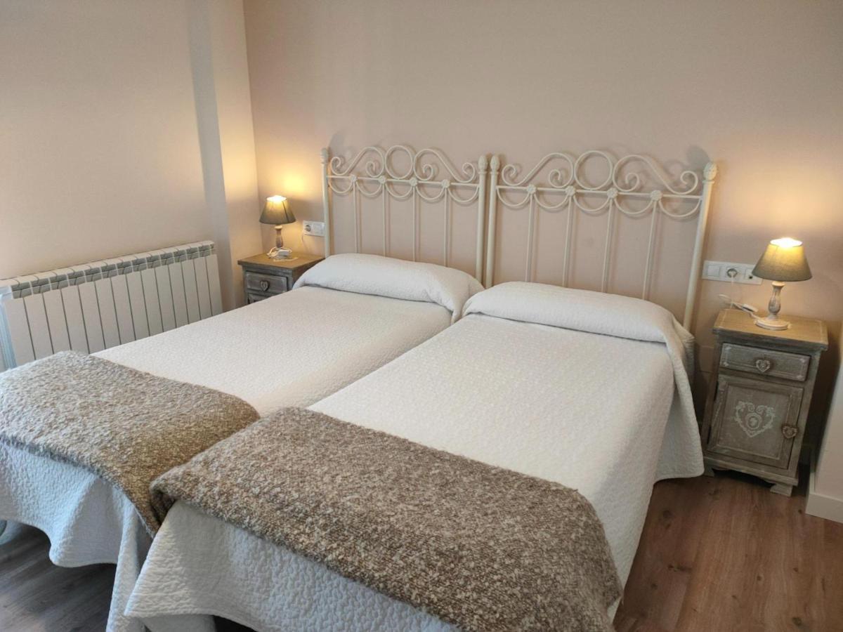 Cuzcurrita-Río Tirón Apartamentos Antonia מראה חיצוני תמונה