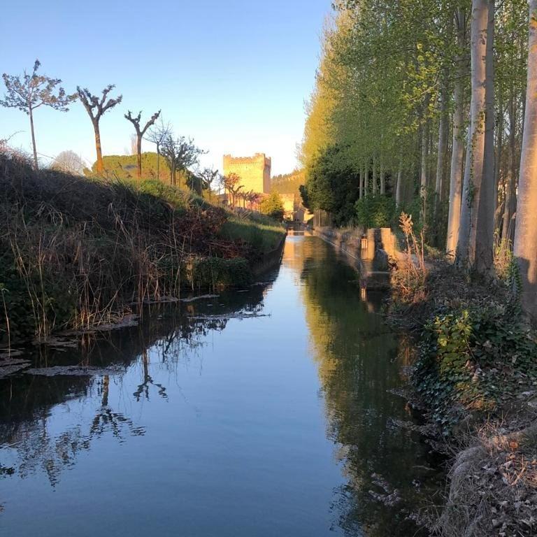 Cuzcurrita-Río Tirón Apartamentos Antonia מראה חיצוני תמונה