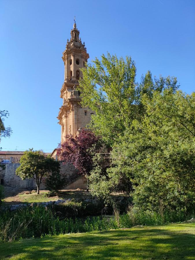 Cuzcurrita-Río Tirón Apartamentos Antonia מראה חיצוני תמונה